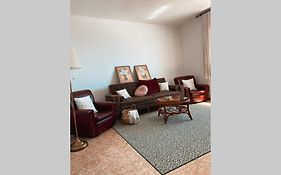 Large 90M2 Canary Apartment, Nice View, Location !